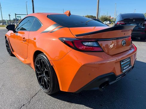 Used 2023 Toyota GR86 10th Anniversary SE image 7