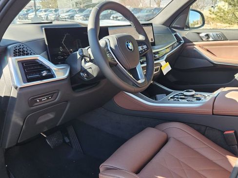 New 2026 BMW X5 xDrive50e w/ Executive Package AWD/4WD image 9