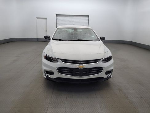 Used 2018 Chevrolet Malibu LS image 14