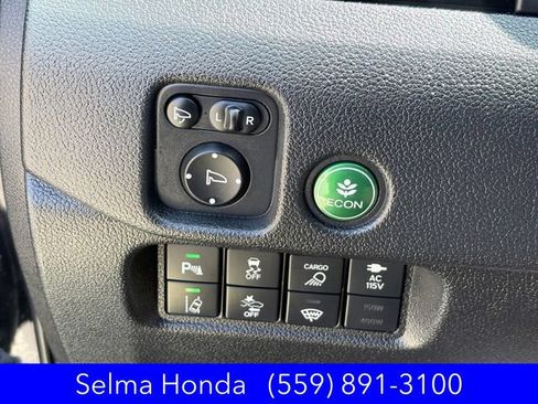 Certified 2025 Honda Ridgeline Black Edition image 24