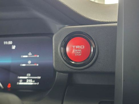 Used 2024 Toyota Tacoma TRD Off-Road AWD/4WD image 30