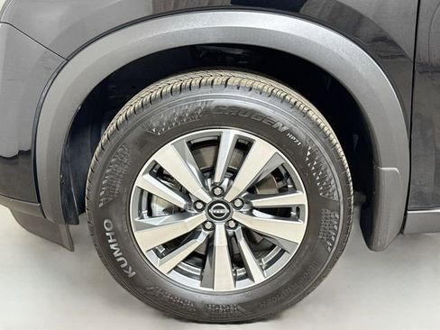 Used 2025 Nissan Pathfinder SL w/ Cargo Package image 30