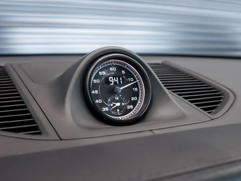 Used 2024 Porsche Macan Turbo w/ Premium Plus Package image 22