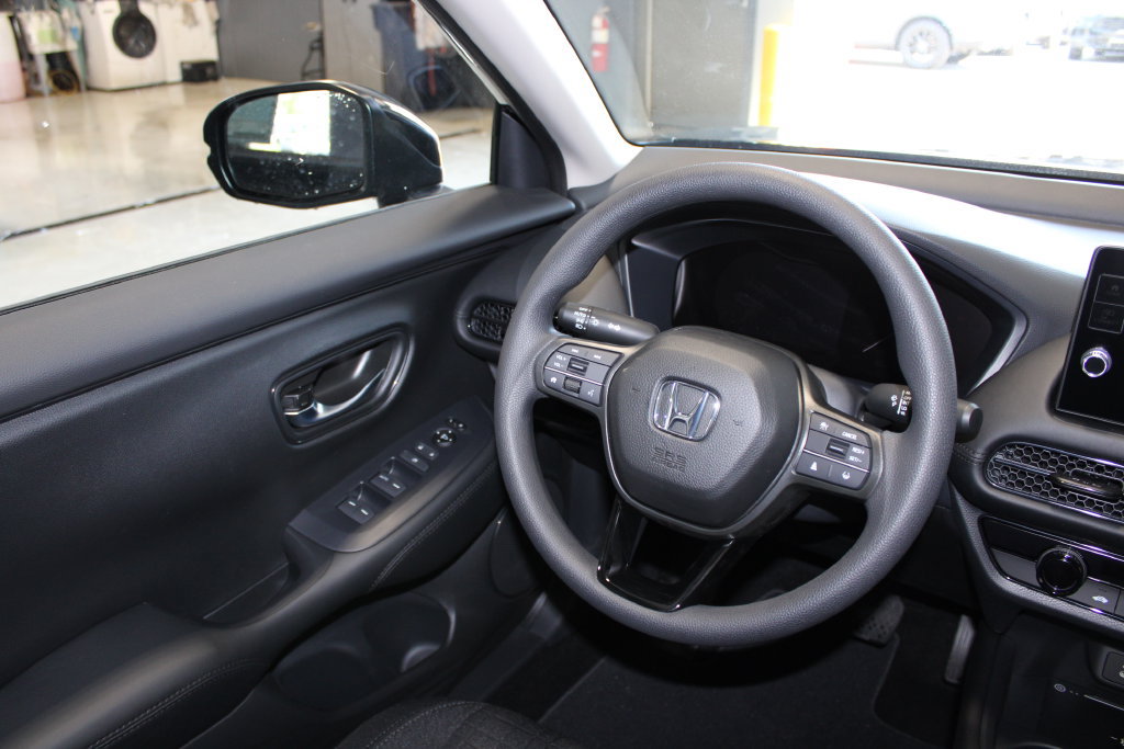 New 2027 Honda HR-V LX image 28