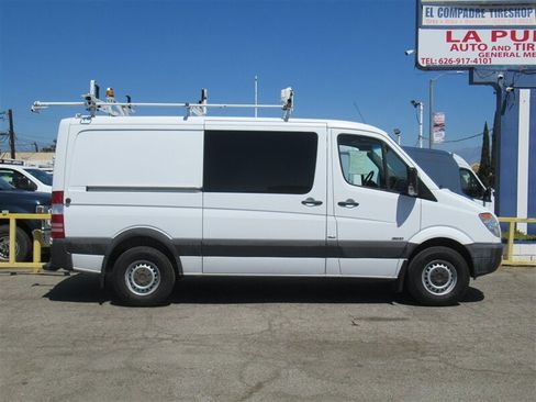 Used 2012 Mercedes-Benz Sprinter 2500 image 2
