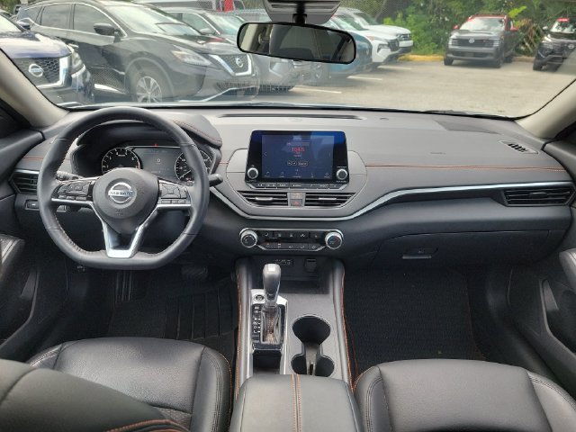 Certified 2021 Nissan Altima 2.5 SR w/ SR Premium Package FWD image 14