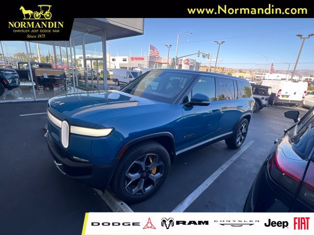 Used 2023 Rivian R1S Adventure Quad AWD/4WD image 1