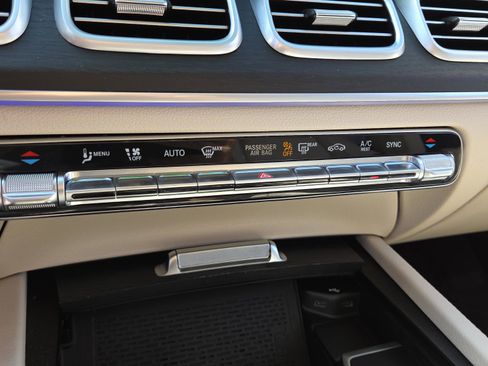 Certified 2024 Mercedes-Benz GLS 450 GLS 450 image 20