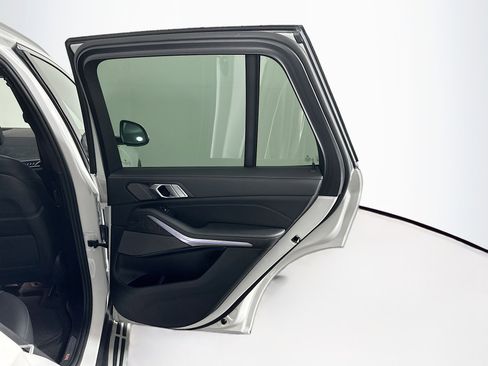 Used 2024 BMW X5 sDrive40i image 33