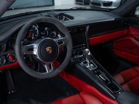Used 2014 Porsche 911 Turbo S AWD/4WD image 47