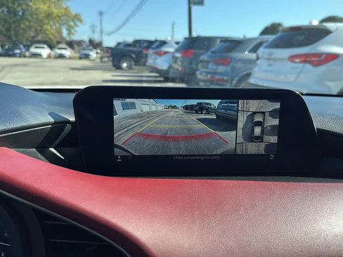 Used 2023 MAZDA MAZDA3 Premium Plus Hatchback 4D image 17