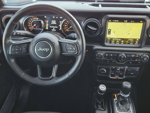 Used 2022 Jeep Gladiator Sport image 27