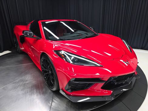 Used 2020 Chevrolet Corvette Stingray Preferred Cpe w/ 2LT Preferred Equipment Group RWD image 47