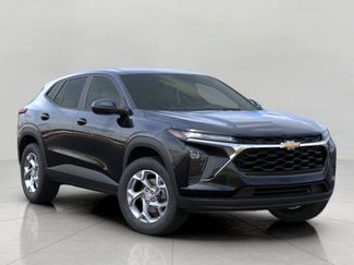 New 2026 Chevrolet Trax LS w/ LS Convenience Package FWD video 1