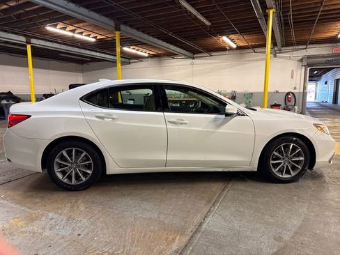 Certified 2018 Acura TLX FWD image 6