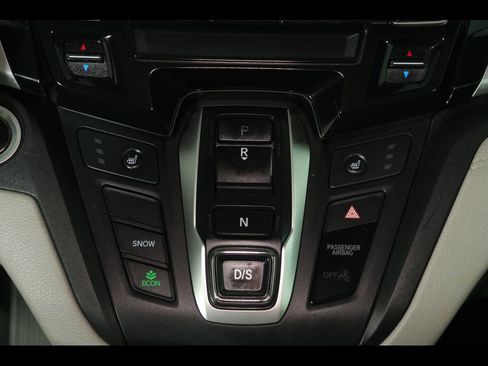 Used 2018 Honda Odyssey EX-L image 19