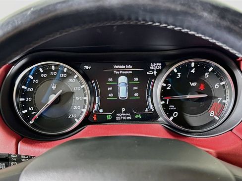 Used 2022 Maserati Levante Modena S AWD/4WD image 11