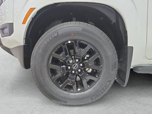 New 2026 Nissan Frontier SV w/ SV Convenience Package AWD/4WD image 23