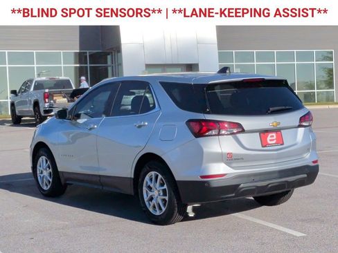 Used 2022 Chevrolet Equinox LT image 6