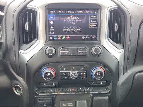 Used 2020 Chevrolet Silverado 1500 RST AWD/4WD image 18