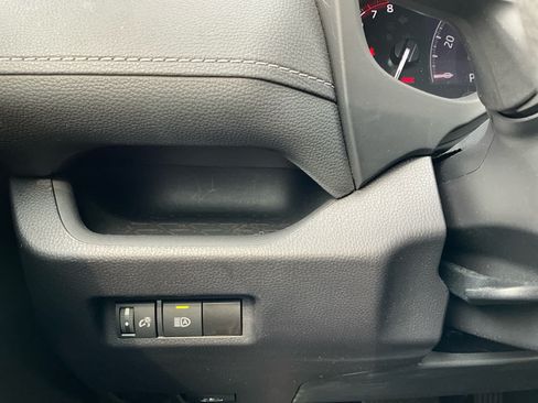 Used 2025 Toyota RAV4 LE FWD image 18