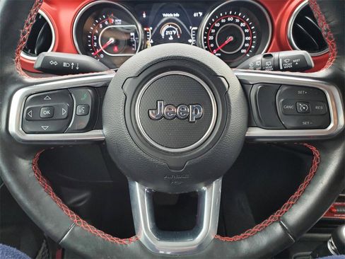 Used 2021 Jeep Wrangler Unlimited Rubicon w/ Xtreme Recon 35" Tire Package image 18