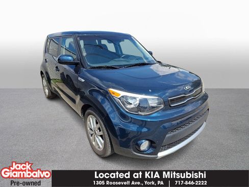 Used 2017 Kia Soul + FWD image 1
