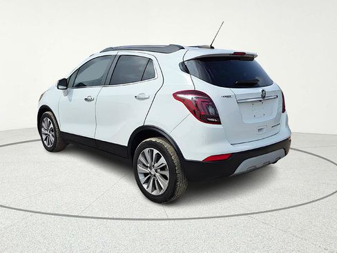 Used 2019 Buick Encore Preferred image 4