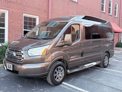 Used 2016 Ford Transit 150 XLT RWD image 1