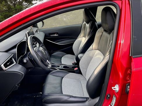 Used 2022 Toyota Corolla XSE image 23