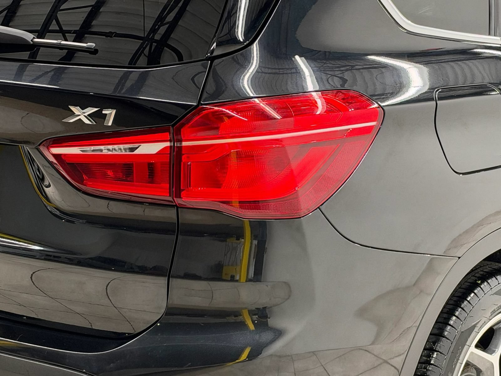 Used 2017 BMW X1 xDrive28i AWD/4WD image 10