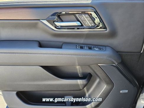 New 2026 GMC Yukon XL Denali w/ Sun & Power Step Package image 13