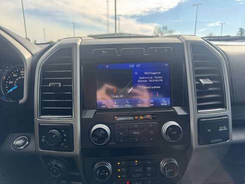 Used 2020 Ford F150 Lariat w/ Equipment Group 502A Luxury image 9