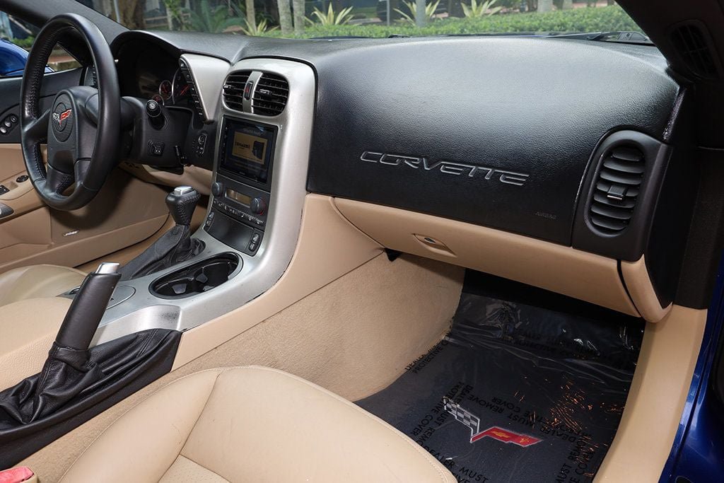 Used 2005 Chevrolet Corvette Convertible w/ Preferred Equipment Group RWD image 33