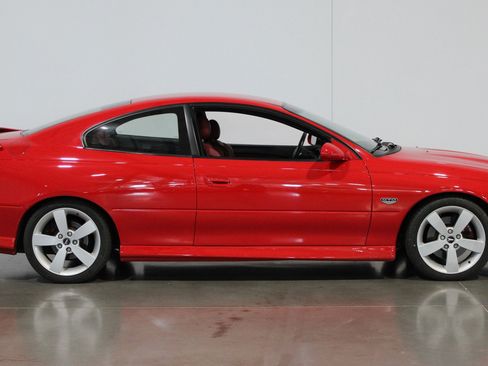 Used 2006 Pontiac GTO RWD image 26