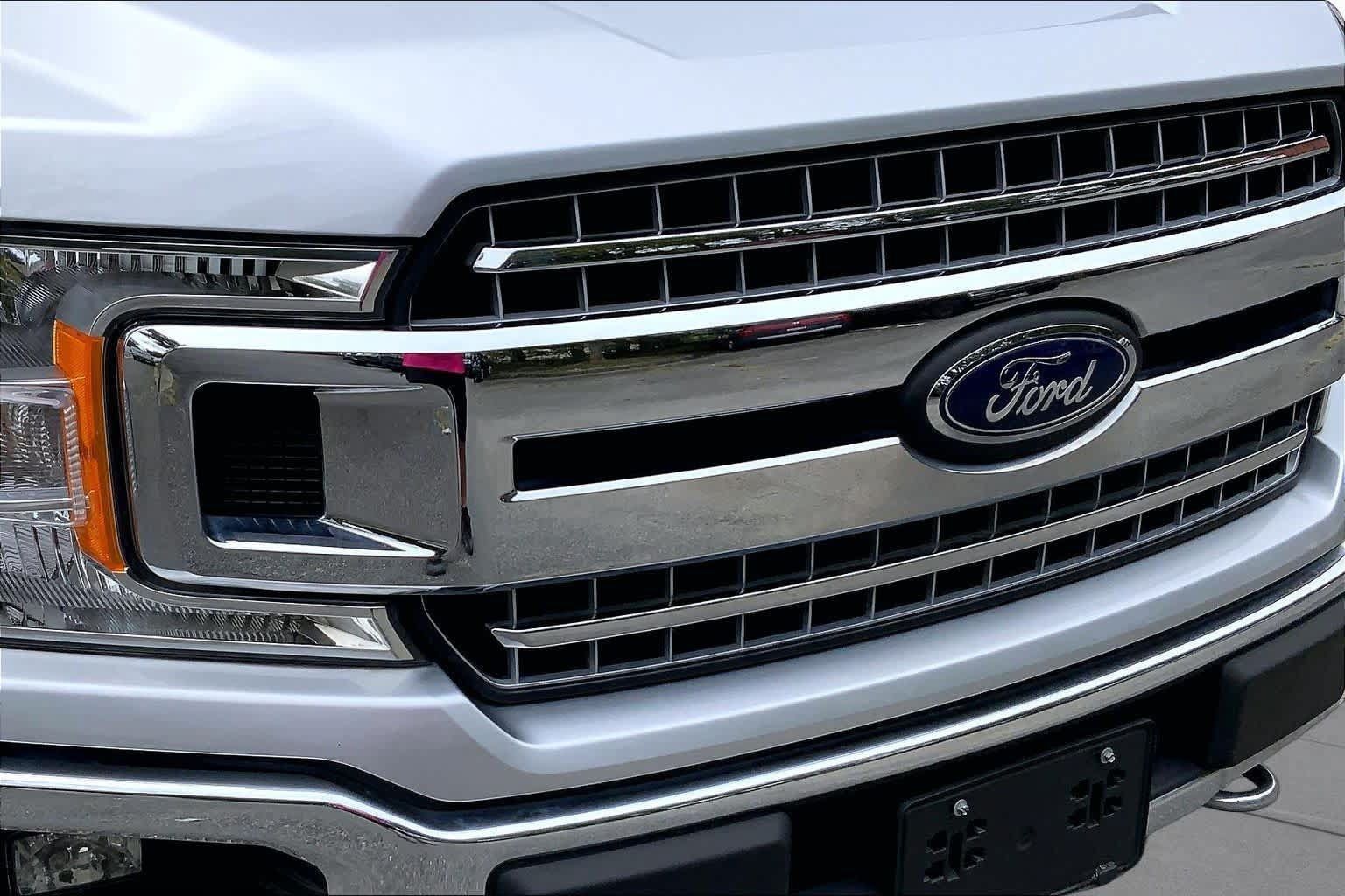 Used 2018 Ford F150 XLT w/ Equipment Group 302A Luxury AWD/4WD image 29