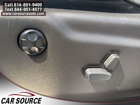 Used 2017 Jeep Grand Cherokee Summit image 17