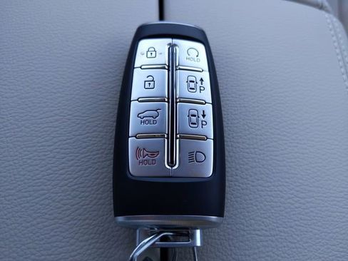 Used 2021 Genesis GV80 2.5T w/ Advanced Package 02 image 29