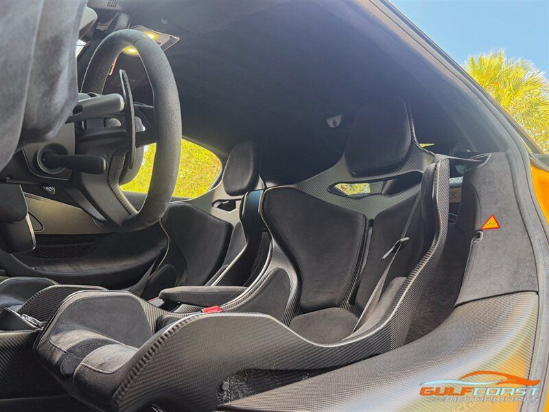 Used 2019 McLaren 600LT RWD image 22