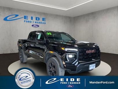 Used 2025 GMC Canyon Elevation