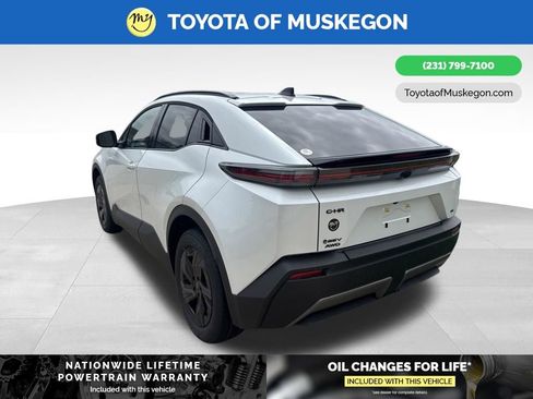New 2026 Toyota C-HR AWD/4WD image 5