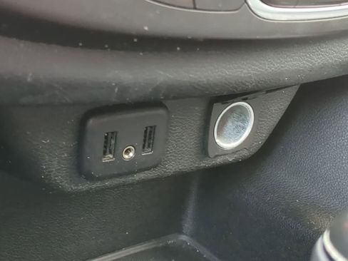 Used 2018 Chevrolet Traverse LT w/ LPO, Floor Liner Package AWD/4WD image 29