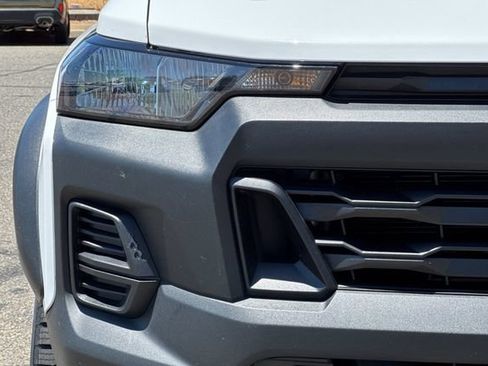 Used 2025 Chevrolet Colorado Trail Boss AWD/4WD image 45