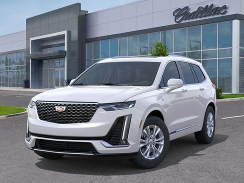 New 2025 Cadillac XT6 Luxury FWD image 7