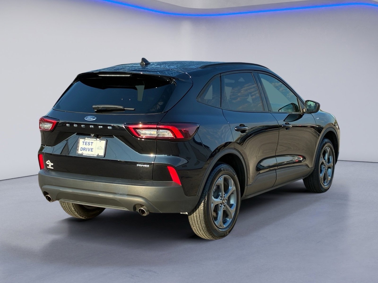 Used 2025 Ford Escape ST-Line AWD/4WD image 6
