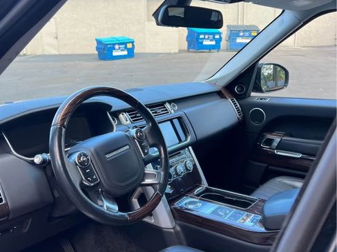 Used 2014 Land Rover Range Rover HSE AWD/4WD image 12