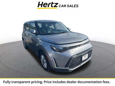 Used 2025 Kia Soul LX w/ LX Technology Package FWD image 1