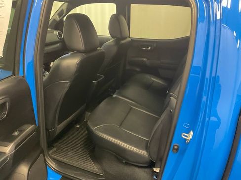 Used 2019 Toyota Tacoma TRD Pro AWD/4WD image 33