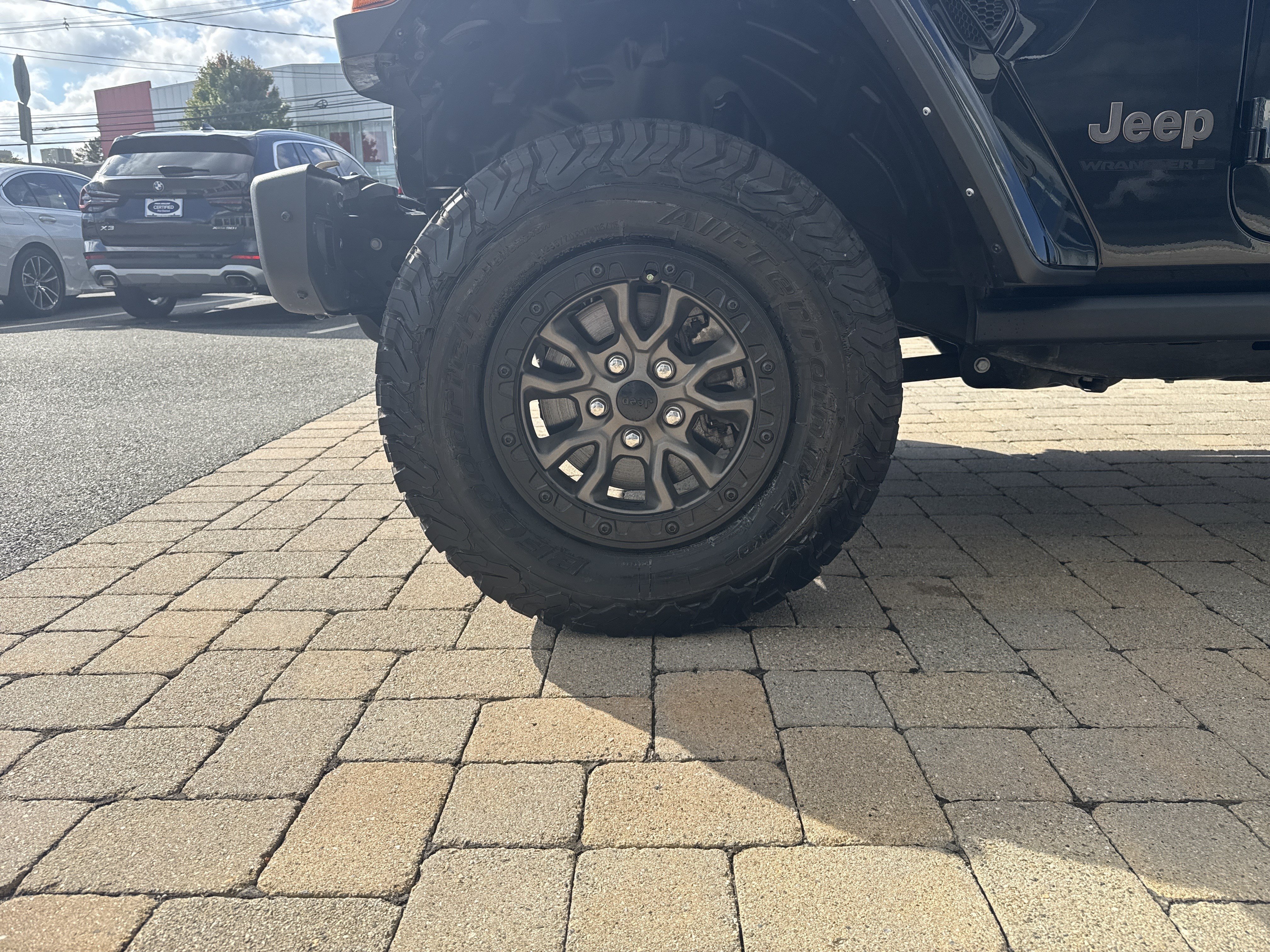 Used 2023 Jeep Wrangler Unlimited Rubicon 392 AWD/4WD image 38