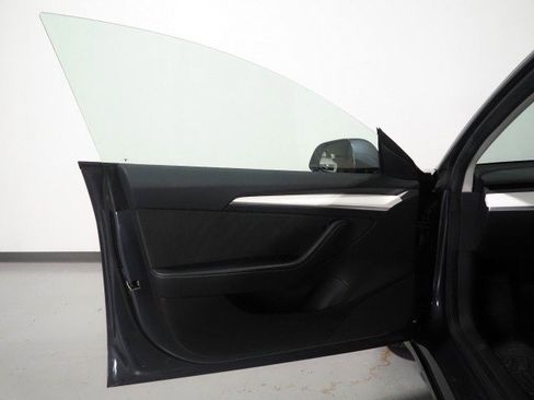 Used 2023 Tesla Model 3 RWD image 47